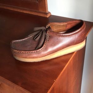 Clark’s mens brown leather wallabee 8.5